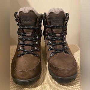 ECCO Waterproof Hiking Boot